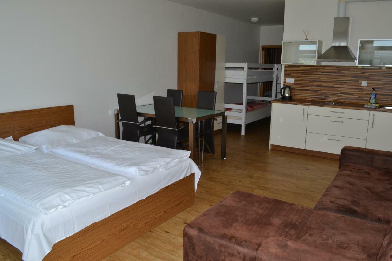 Rezidence Club Canada Lipno Sauna Wifi Parking Lipno nad Vltavou Exterior foto
